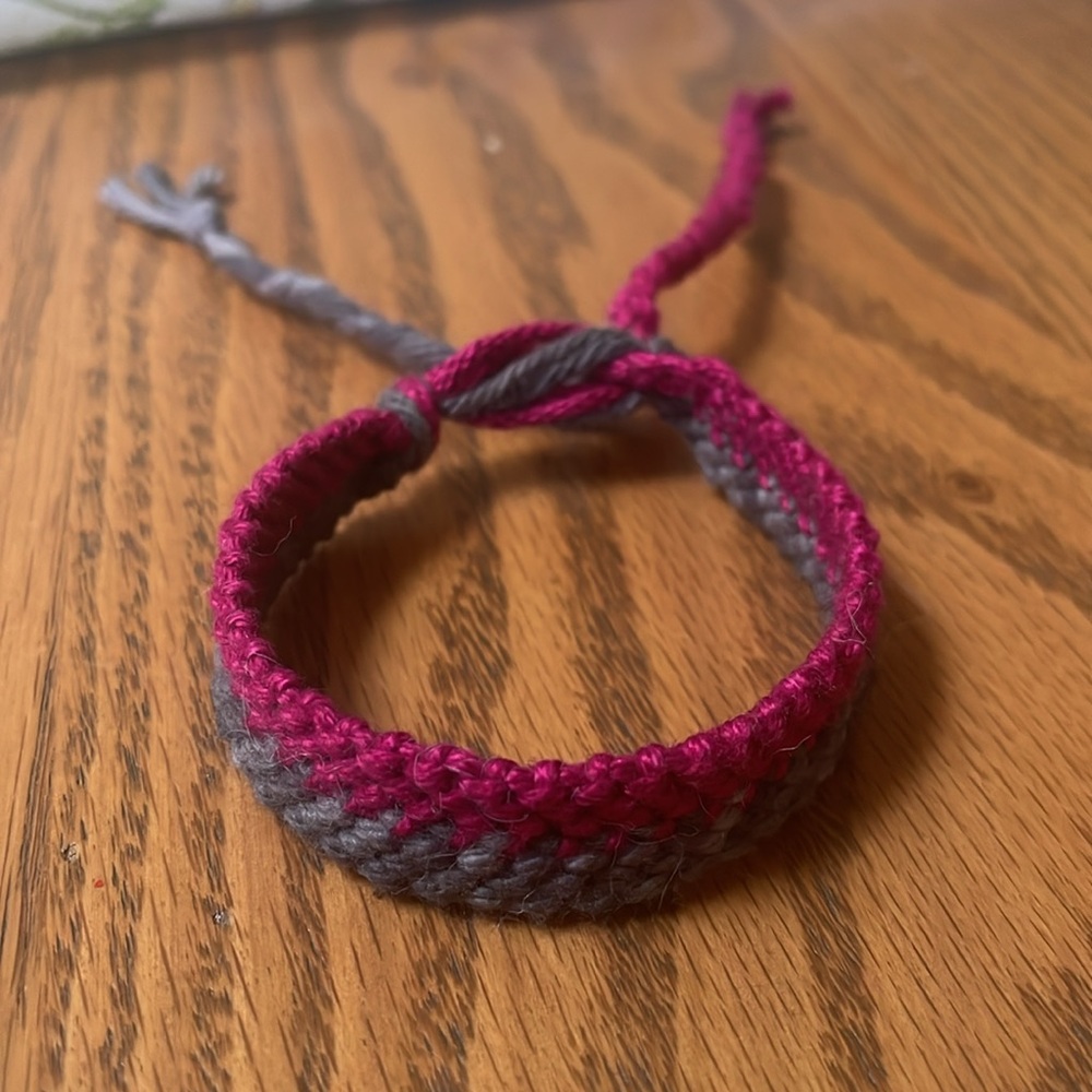 Bundle of Handwoven Pink Bracelets - Picture 2 of 4